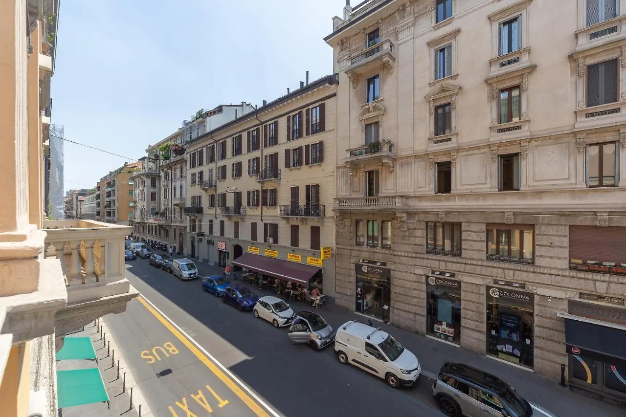 Apartamento Moscova 50 Milán 0*,