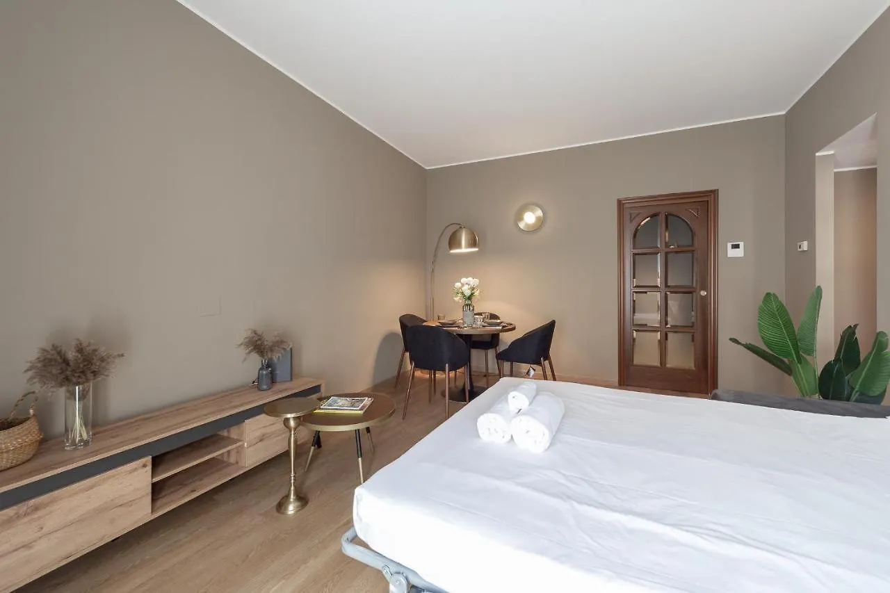 Moscova 50 Apartment Milan